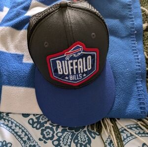 Buffalo Bills hat.
